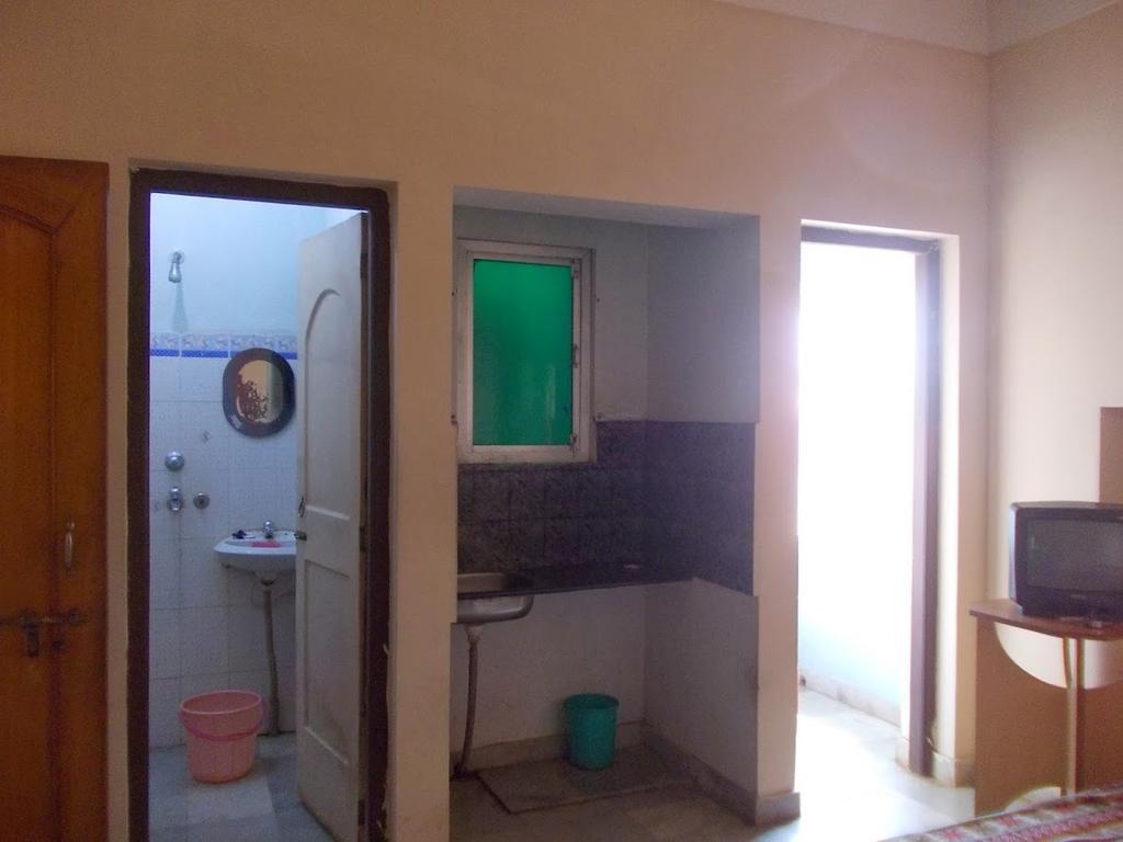 Rishaan Guest House Пури Экстерьер фото